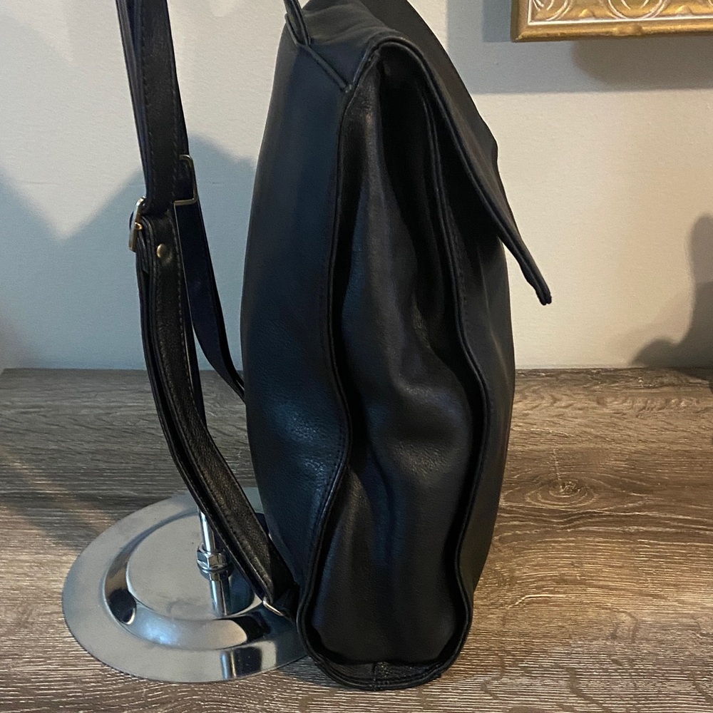 CB Pelletterie Made in Italy Black Genuine Full Leather Backpack Shoulder Bag - Picture 5 of 10